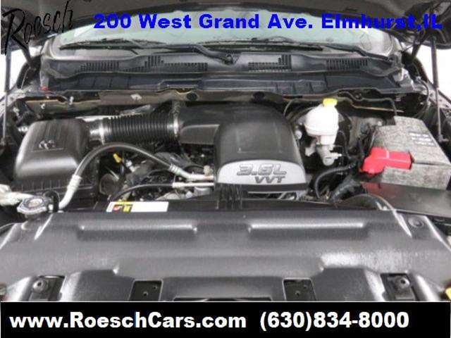 2015 RAM Ram Pickup 1500 4x4 SLT 4dr Crew Cab 5.5 ft. SB Pickup